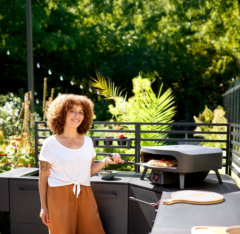 Modular outdoor kitchen accessory vertical storage panel