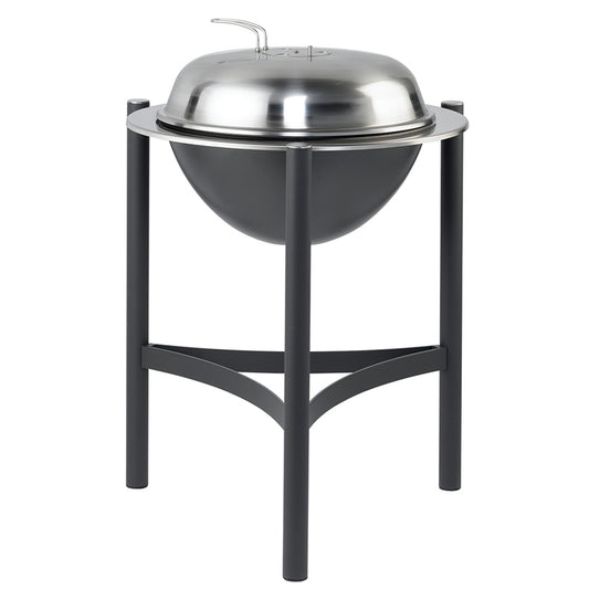 Martinsen kettle BBQ cooking charcoal grilling burgers outdoor garden