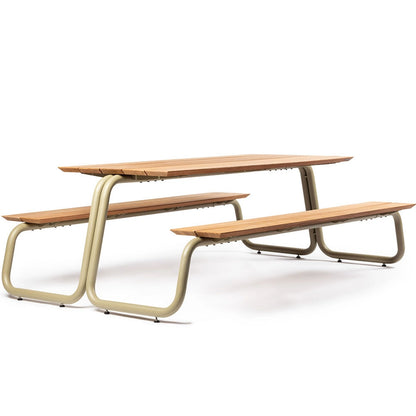 Wünder The Table Outdoor Furniture