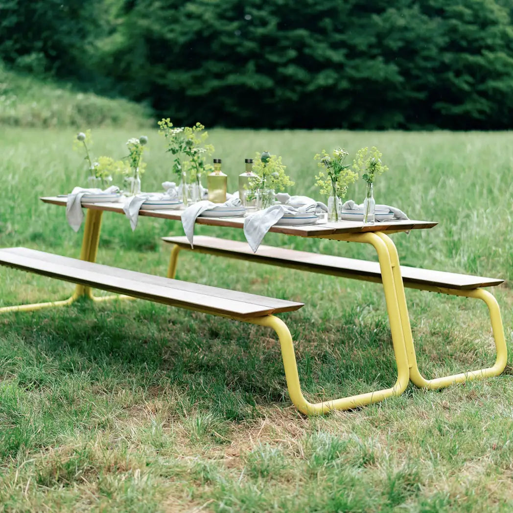 Wünder The Table Outdoor Furniture