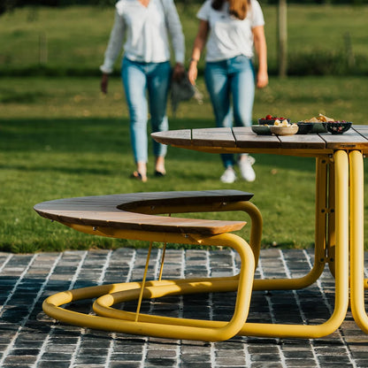 Wünder The Circle Table & Bench Set Outdoor Furniture
