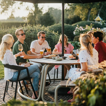 Wünder The Circle Table & Bench Set Outdoor Furniture