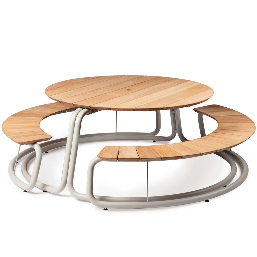 Wünder The Circle Table & Bench Set Outdoor Furniture
