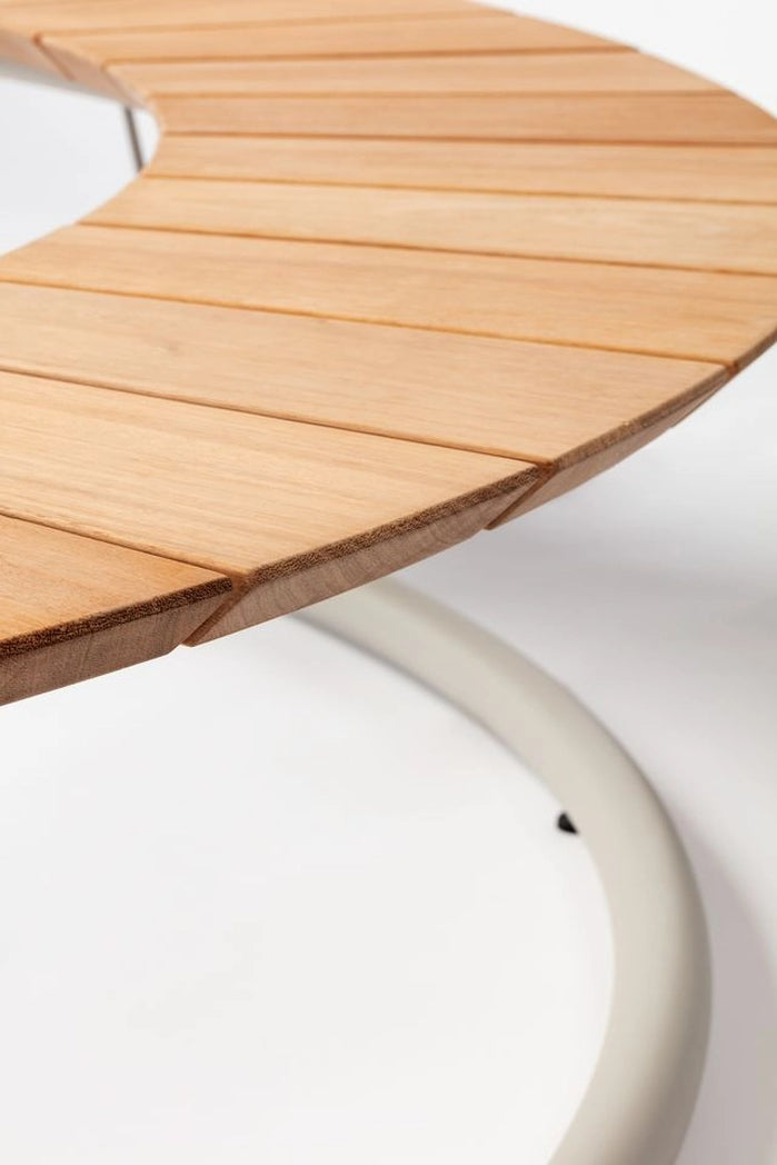 Wünder The Bow Outdoor Furniture