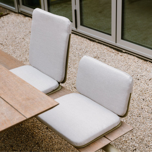 Wünder The Table Large & The Seat Low Bundle – Luxury Outdoor Dining Set