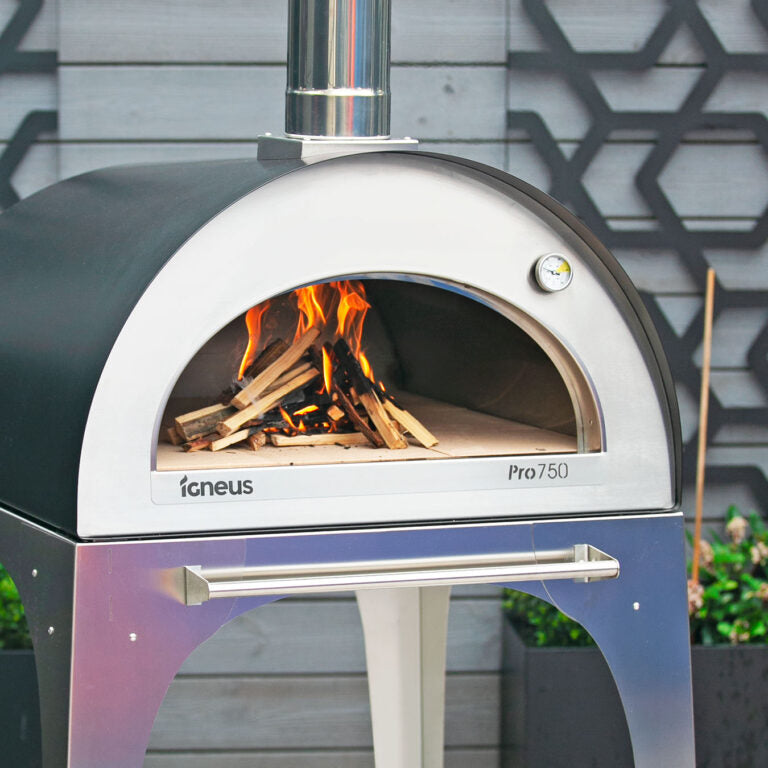 Igneus Pro 750 Wood Pizza