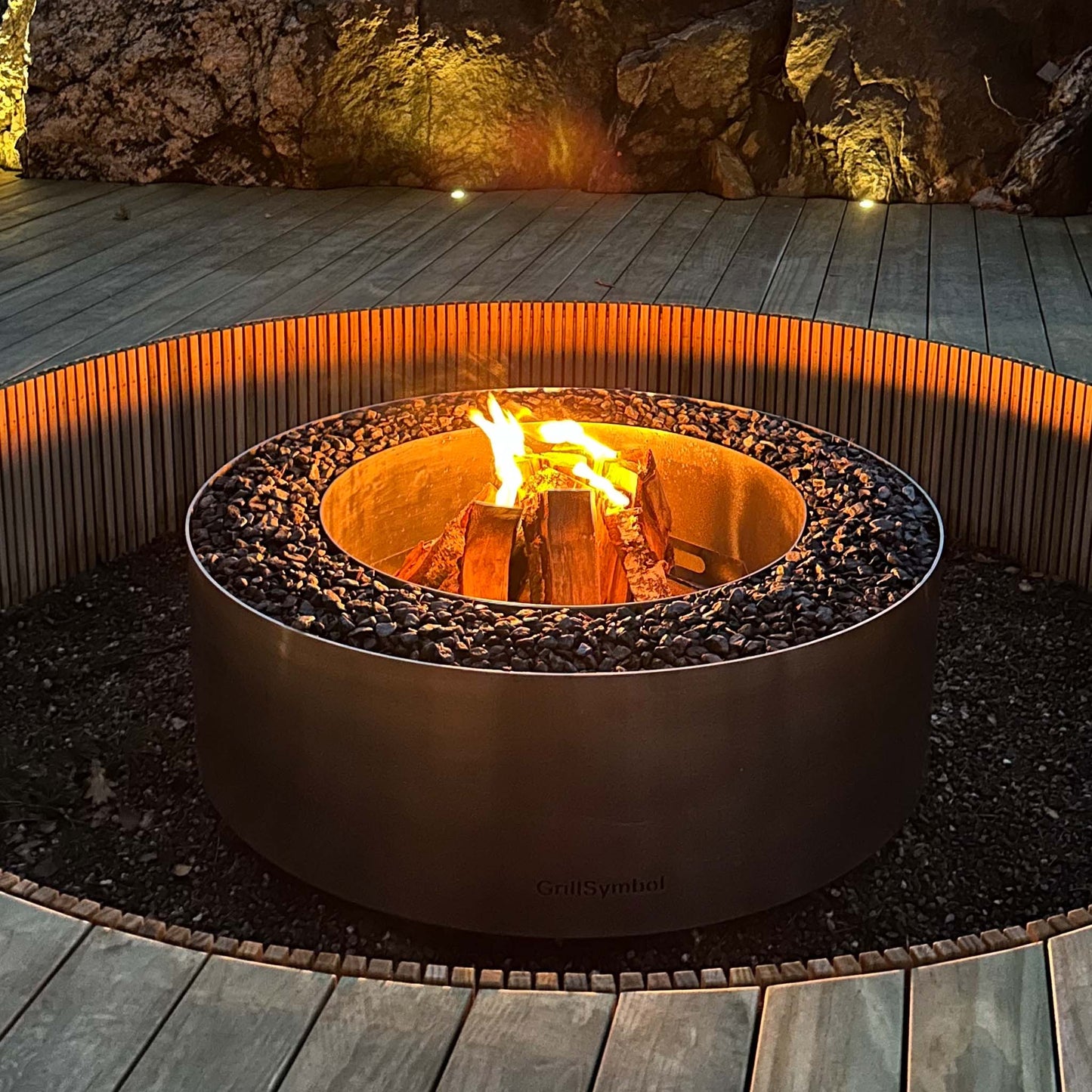 GrillSymbol Stainless Steel Fire Pit Luna Silver - 119 cm