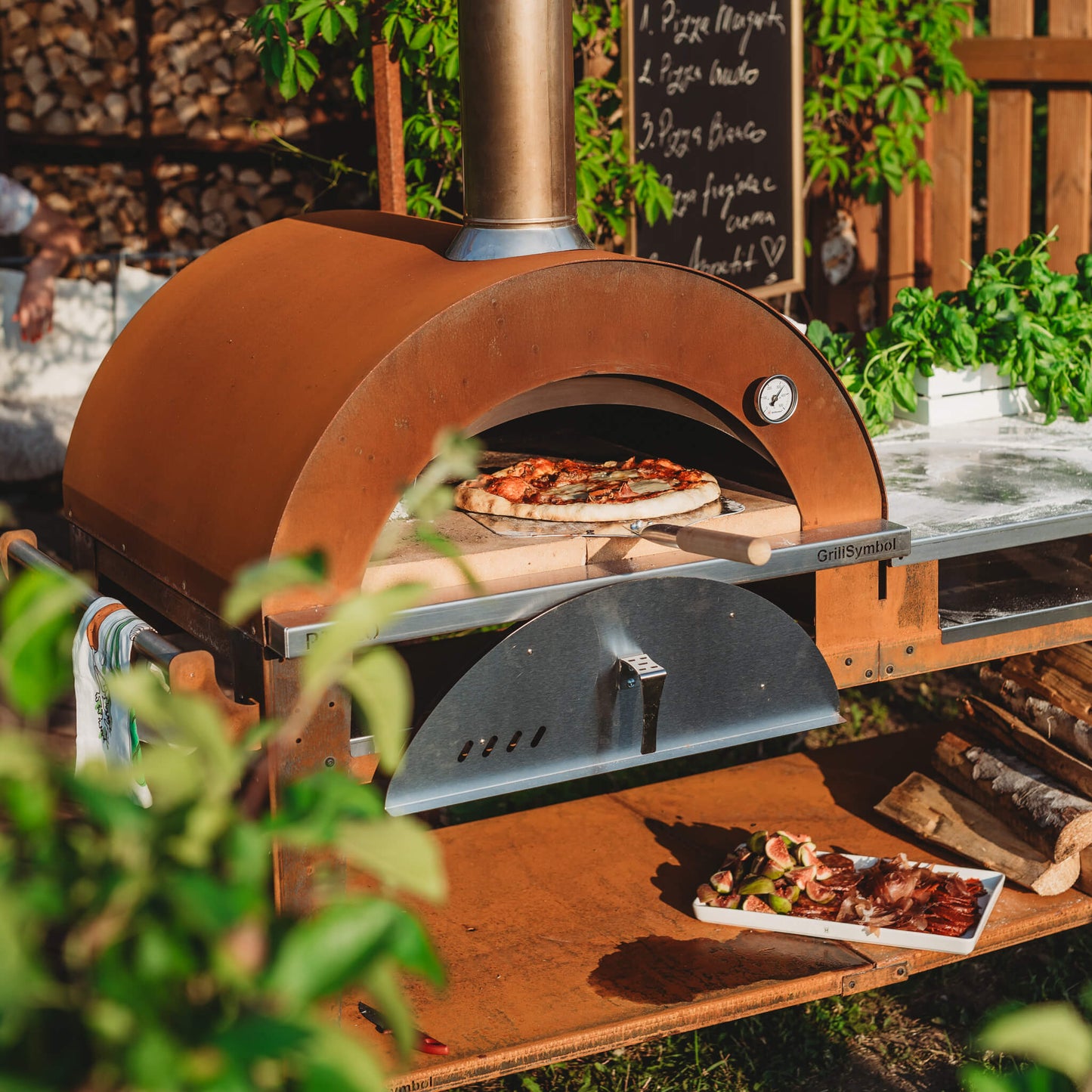 GrillSymbol Wood Fired Pizza Oven with Stand and Side Table Pizzo XL Set