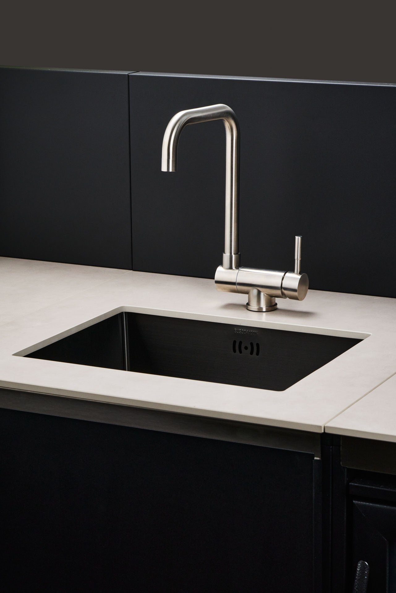 Fontana Ignes IGN-Aqua Premium Sink & Cabinet Module